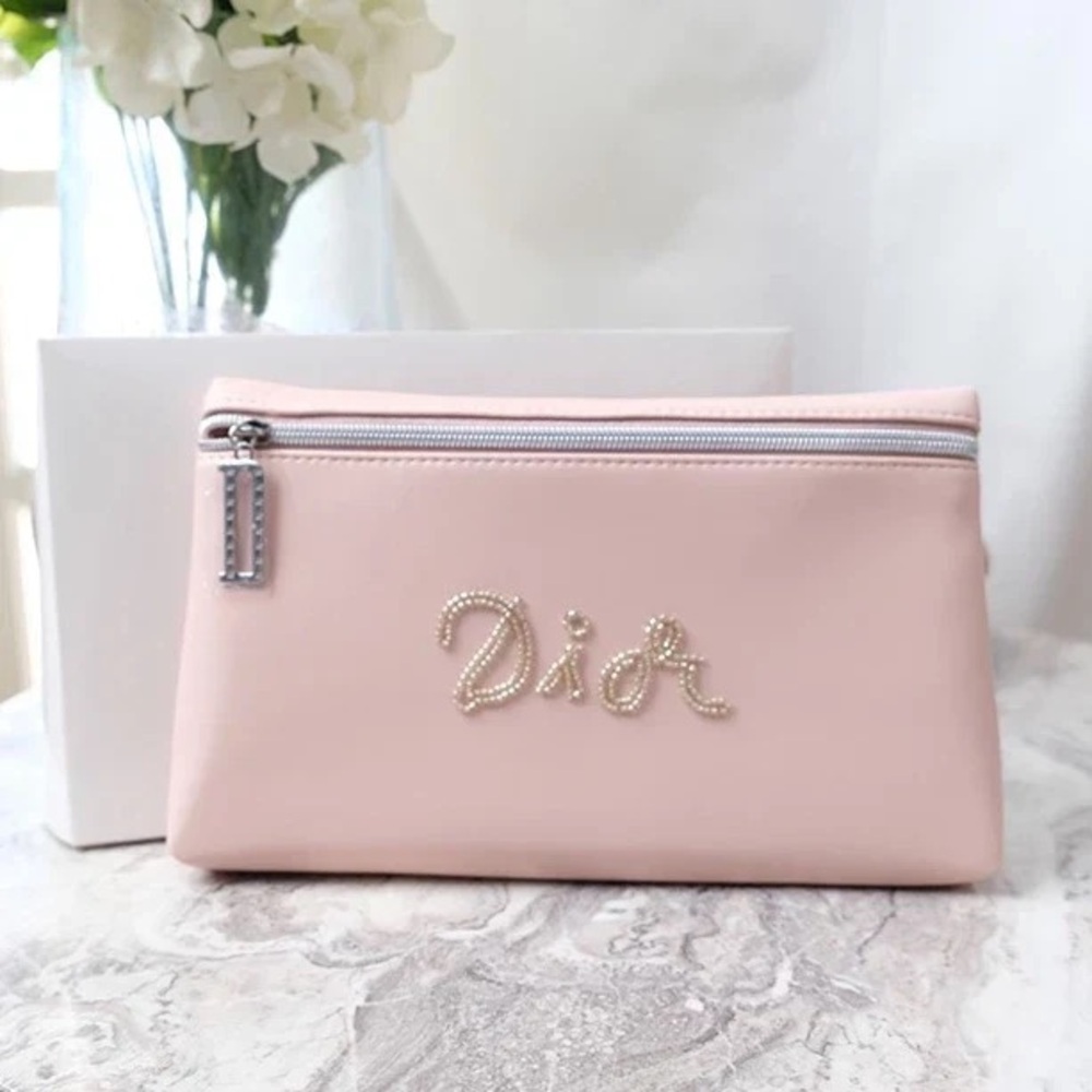 DIOR LIMITED EDITION EMBELLISHED “ D “ MAKEUP TOILETRE POUNCH ⭐️